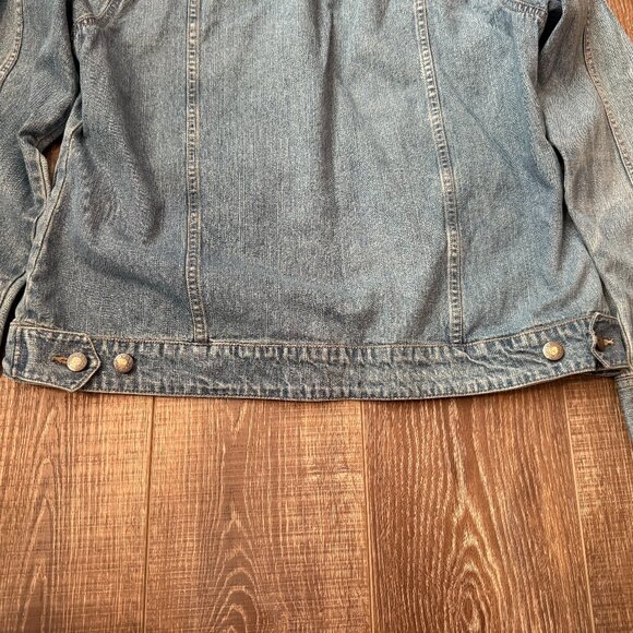 Massini Jean Jacket – Size L - Picture 10 of 15